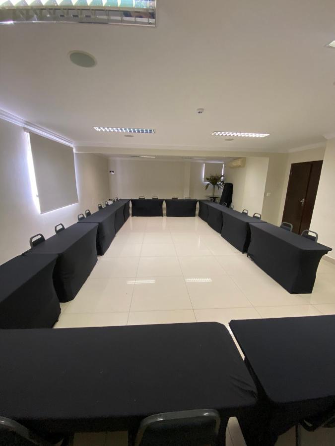 Arua Hotel, Restaurante E Convencoes เปรซิเดนเต ปรูเดนเต ภายนอก รูปภาพ